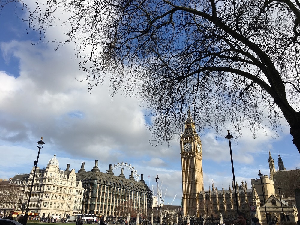 Ville de Londre dans un quartier historique avec Big Ben